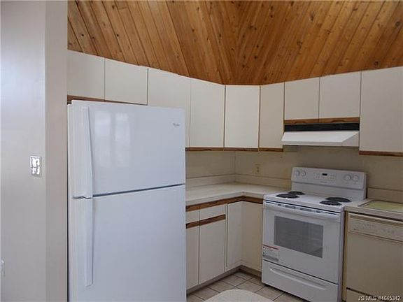 2nd image of 807 Forepeak Dr