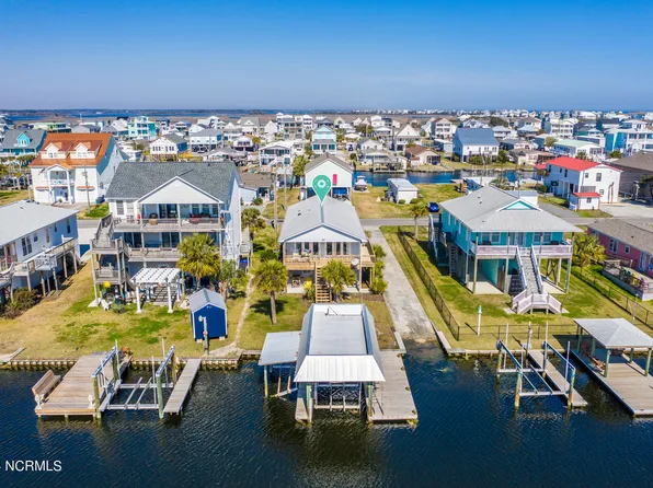 4059 4th Street, Surf City, NC 28445