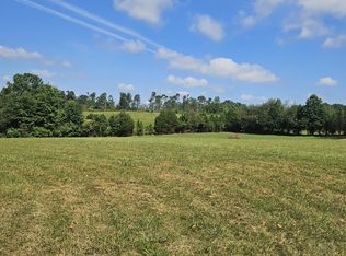 425 Nubia Rd, Westmoreland, TN 37186