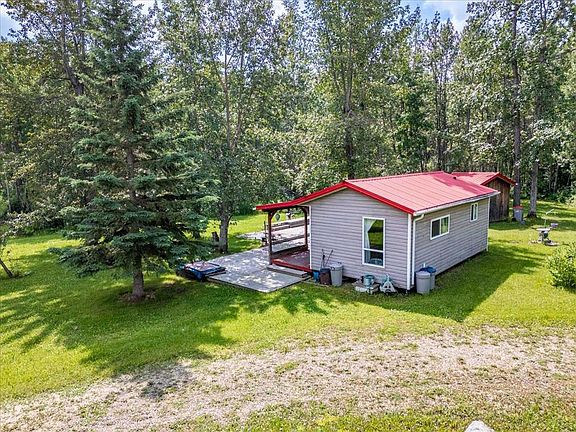 3rd image of 1301 W Glen Haven Cres