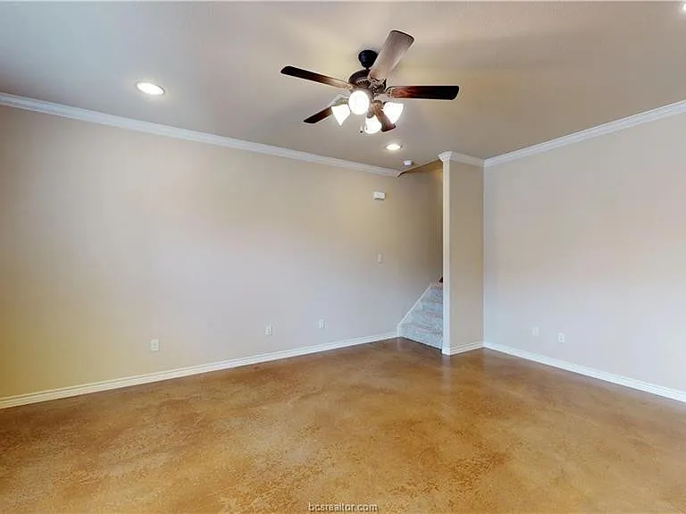 118 Kimber Ln — Photo 25