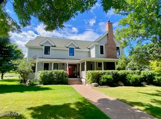 275 Robins Egg Ln, Eagle, CO 81631