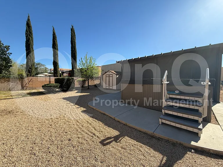 1230 N Golden Palomino Pl — Photo 4