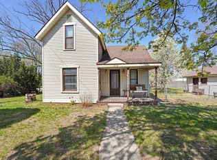 1012 Locust St, Traverse City, MI 49684