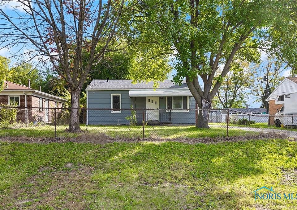 1st image of 3754 Wallace Blvd