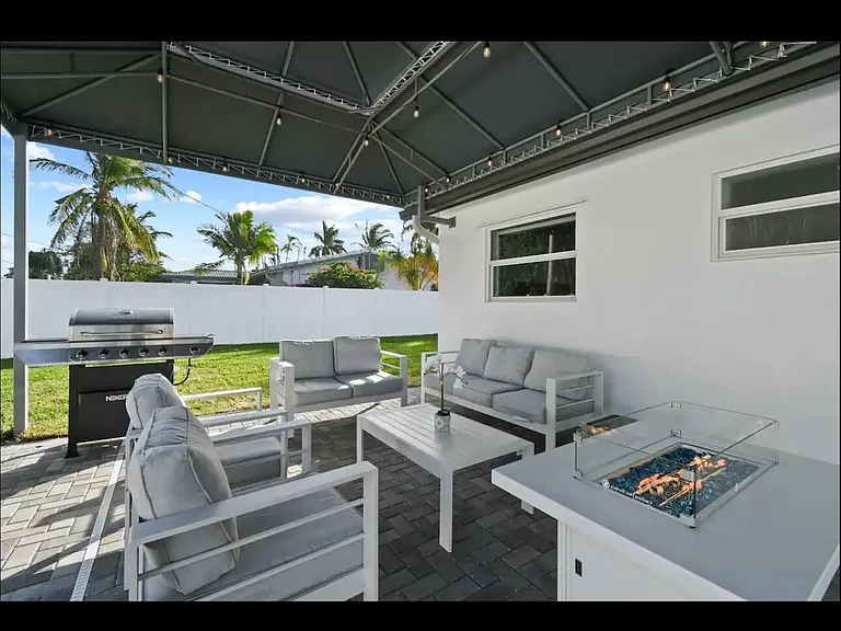 5040 NE 22nd Ave — Photo 13