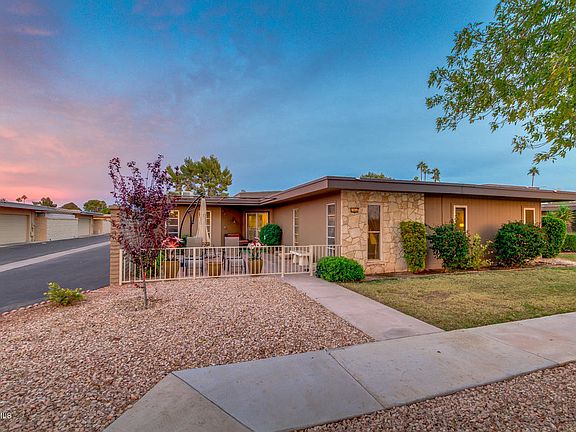2nd image of 10846 W Thunderbird Blvd