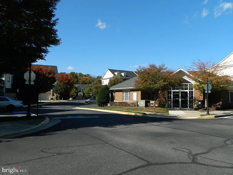 7574 Great Swan Ct — Photo 29