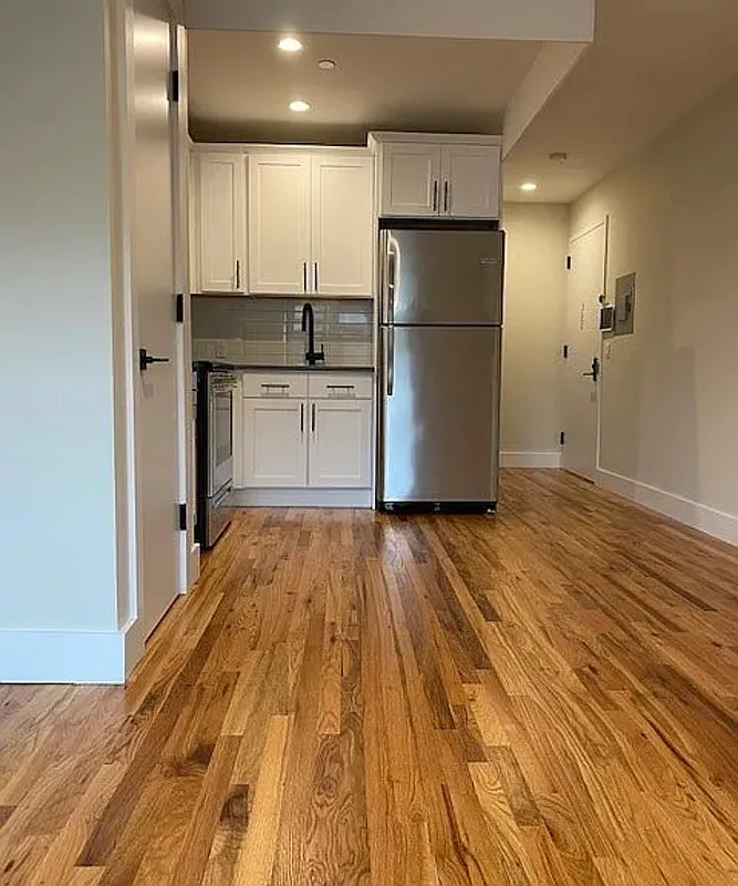Studio, 1.0 bath, 685 sqft, $1,690 — Photo 3