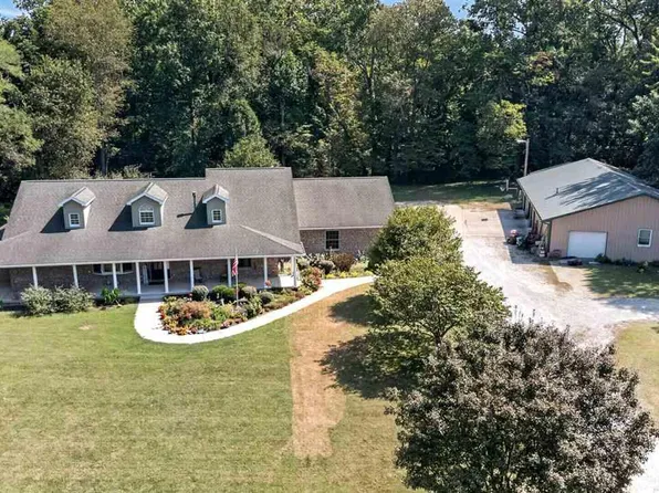 155 S Thorpe Pl, West Terre Haute, IN 47885