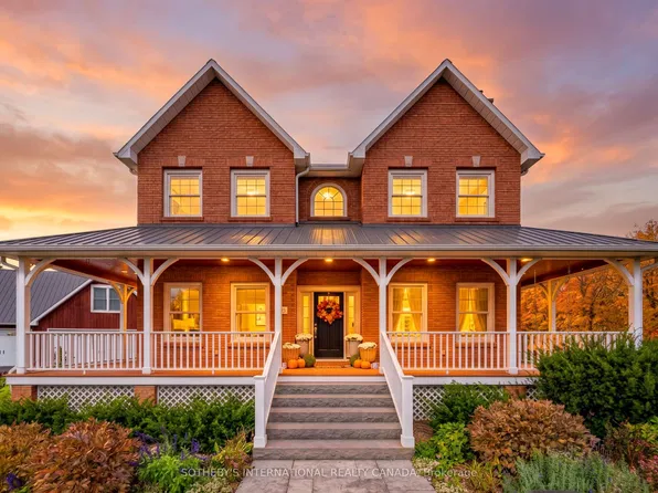 14 Munday Ct, Clarington, ON L1C 4R7