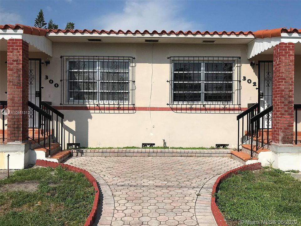 1st image of 300 NW 32nd Ave #302