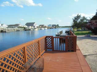 707 Twin Lakes Blvd, Little Egg Harbor, NJ 08087