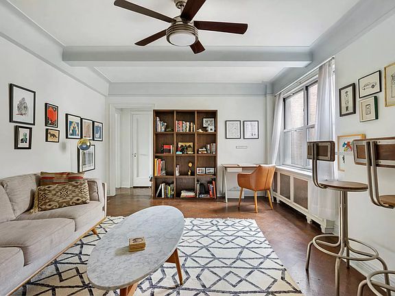 2nd image of 70 Remsen St APT 8F