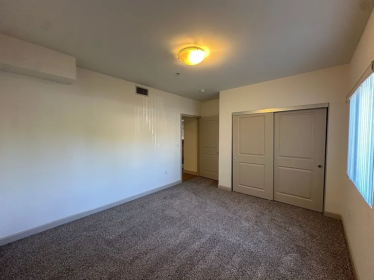 Vista Del Sol - Burbank — Photo 33