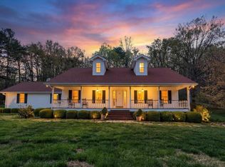 369 Sweetens Cove Rd, South Pittsburg, TN 37380