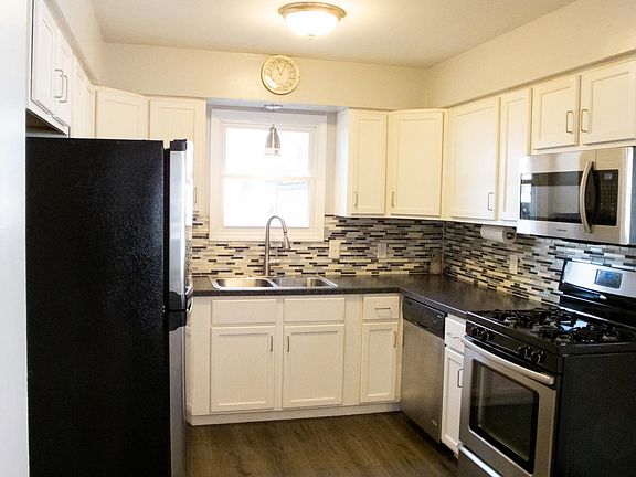 4th image of 4947 Walton Ave SW