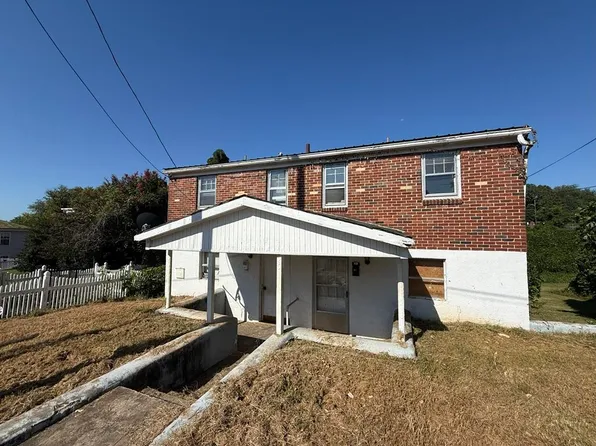 25 Dunlap St, Martinsville, VA 24112