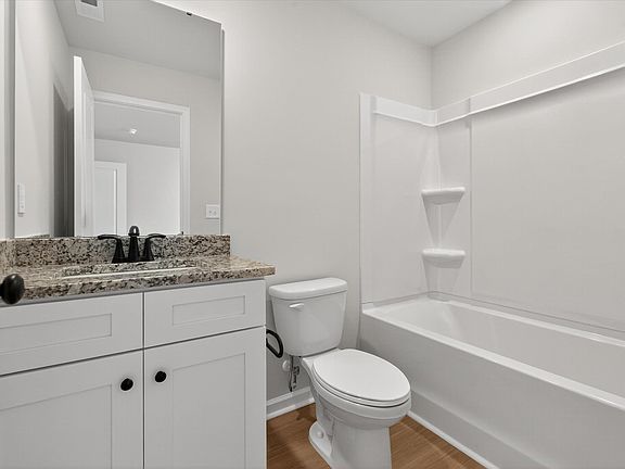 4th image of 1326 Principal Featherstone Ave