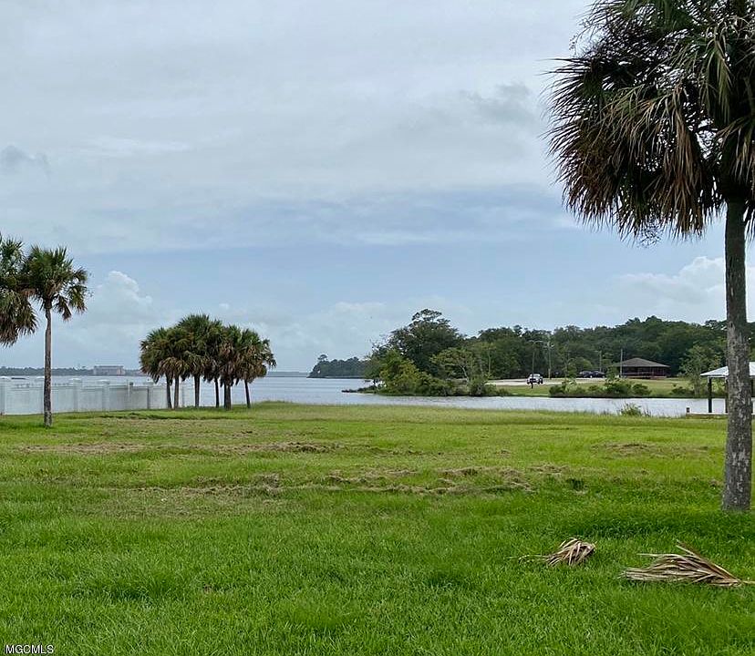 1st image of 0 Bayou Laporte Dr