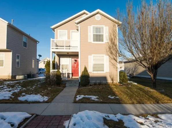 4009 E Dillons Dr, Eagle Mountain, UT 84005