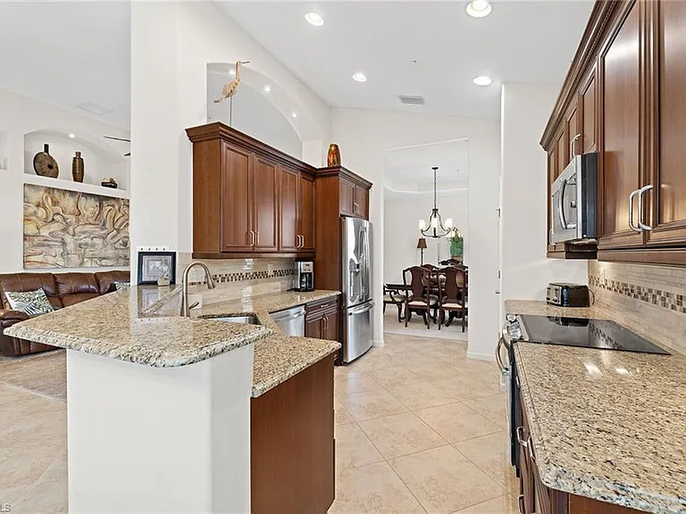 6669 Alden Woods Cir #7-201 — Photo 13