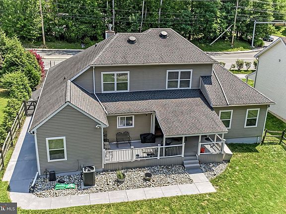 4th image of 504 Silverside Rd
