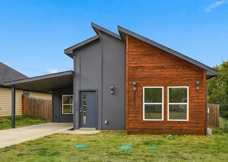 3023 Brazos River Dr