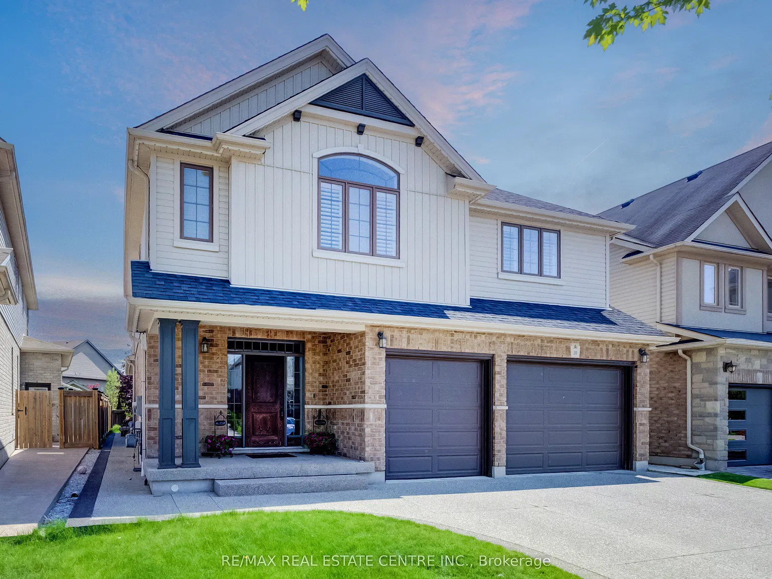 4 bed, $4,799 — Photo 2