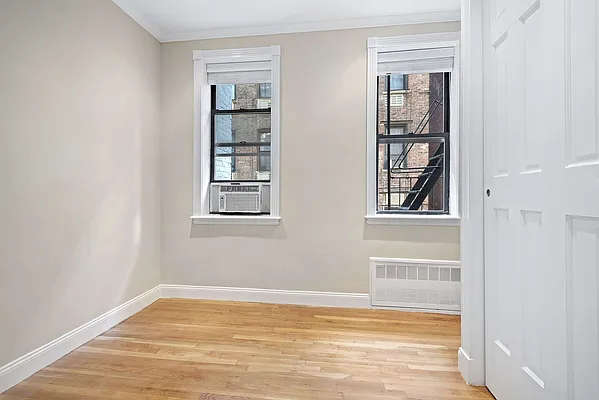 Rented by Cooper & Cooper Real Estate | media 8