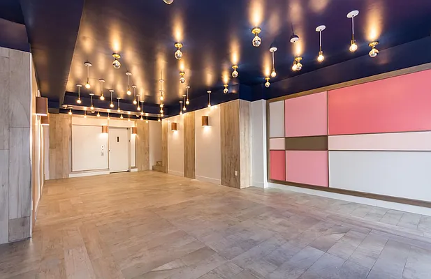 Rented by Clove Realty LLC | media 27