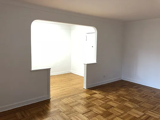 Rented by Lang Realty LLC | media 7