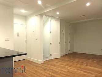 Rented by Rennit Inc.