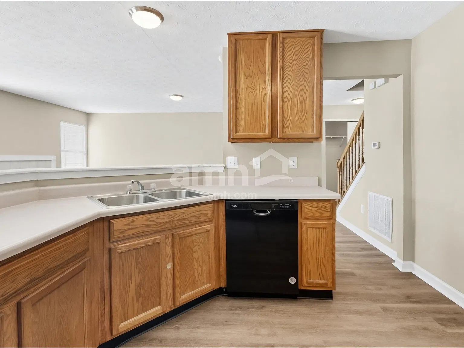 3 bed, 2.5 bath, 1780 sqft, $2,030 — Photo 4