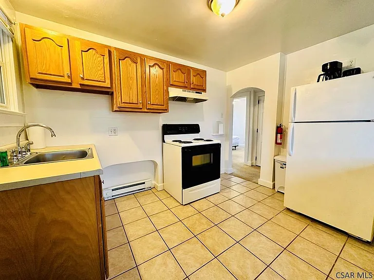 608 Lamberd Ave #2 — Photo 4