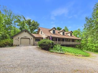 1457 Smithfield Rd, Tellico Plains, TN 37385