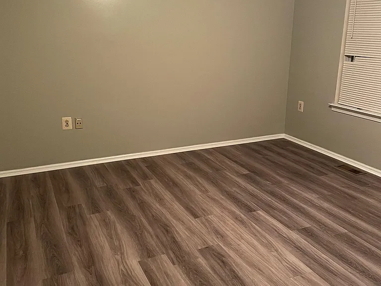 22 Lindsey Ct — Photo 5