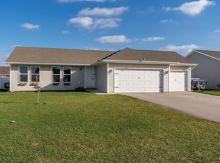 15059 Yellowstone Dr, South Beloit, IL 61080