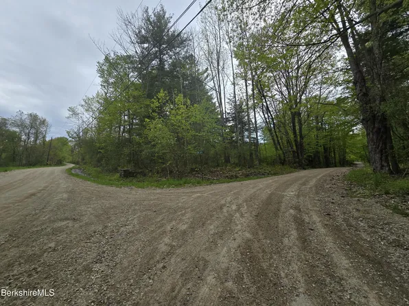 Montgomery Rd, Pownal, VT 05261