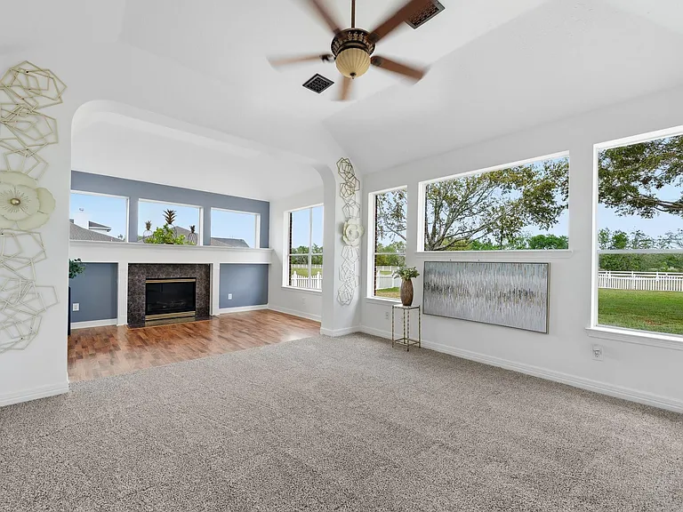 7211 Savannah Glen Ln W — Photo 23