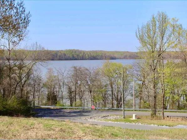 1 Oak View Ln, Eddyville, KY 42038
