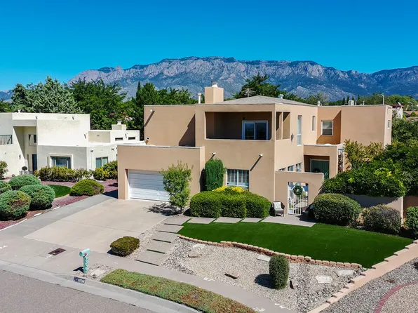 10016 Academy Knolls Dr NE, Albuquerque, NM 87111