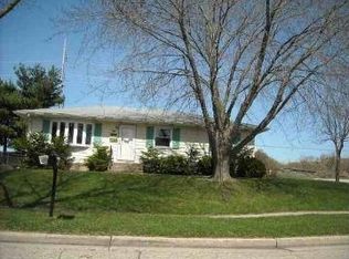 2407 Palmer Dr, Beloit, WI 53511