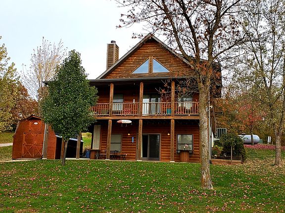 2nd image of 10579 Wildflower Dr