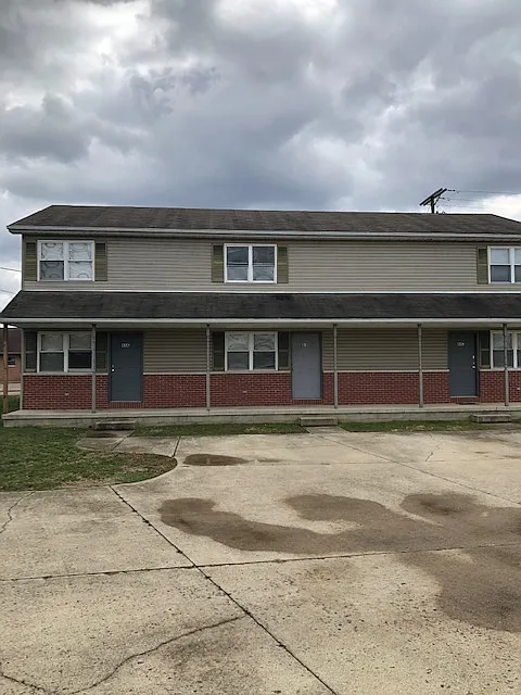 48 N Plains Rd #A