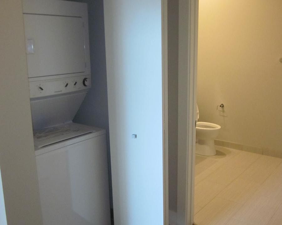 1st image of 1340 S Michigan Ave APT 507