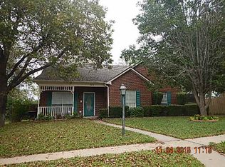 713 N 7th St, Temple, TX 76501