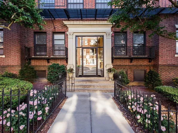 50 Park Vale Ave