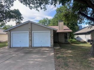 410 Linden St #B, Bastrop, TX 78602