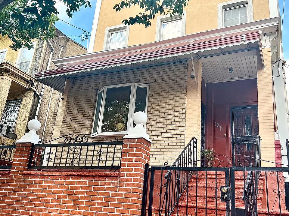 1st image of 185 Essex St